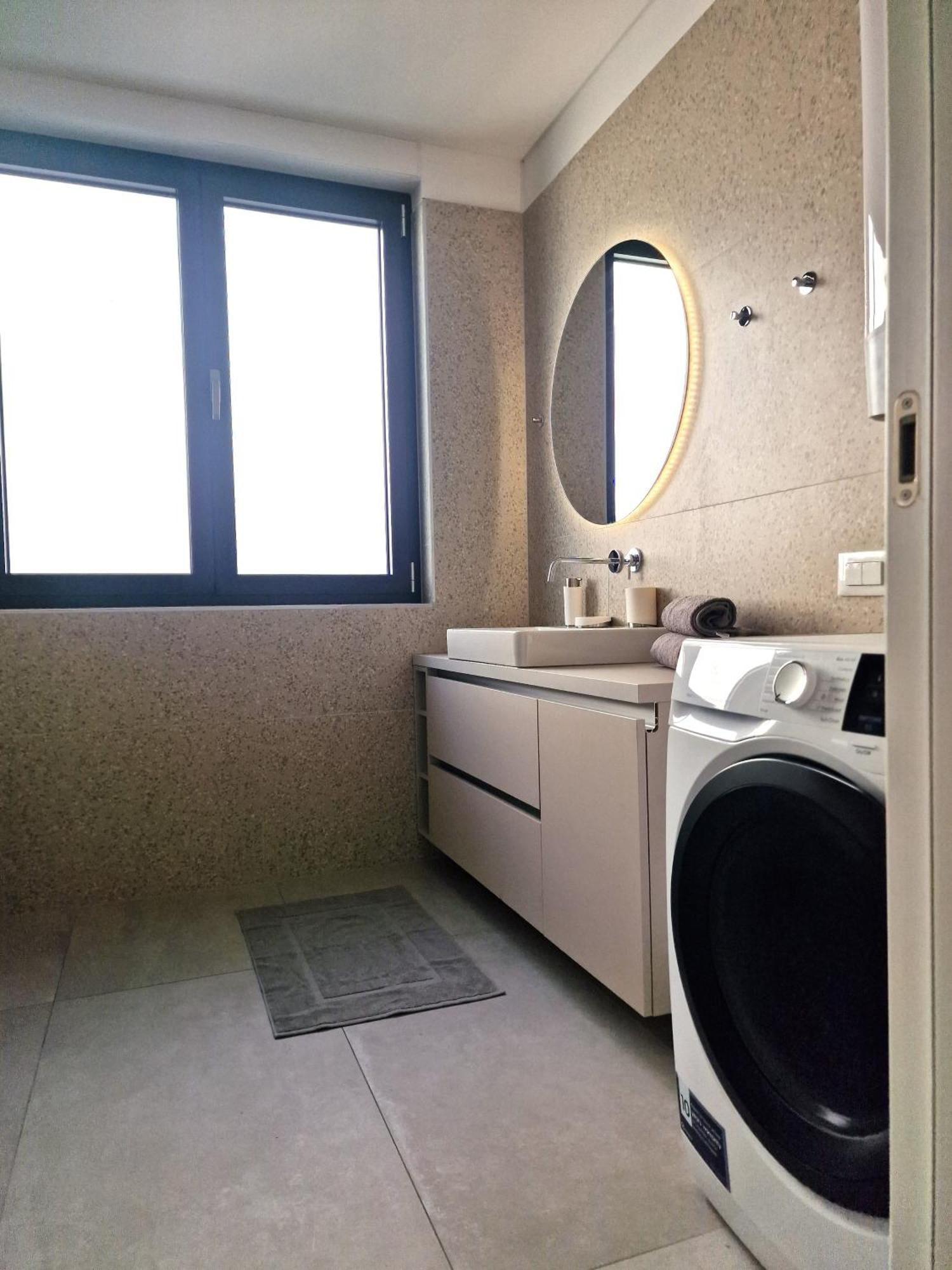Apartment Tina Baška Voda Extérieur photo